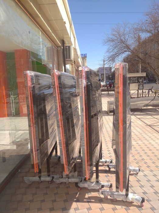 Ping pong stol tennis sotiladi