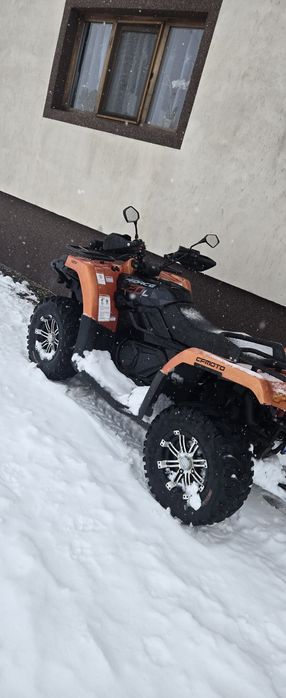 Vand sau schimb  cf moto 520L servo