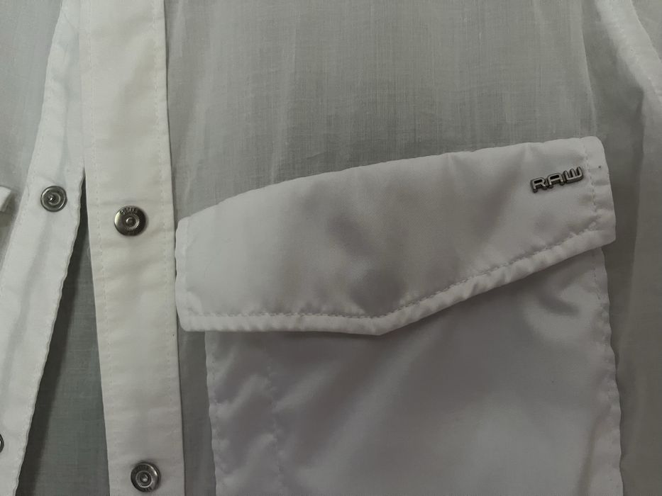 Продавам риза Gstar