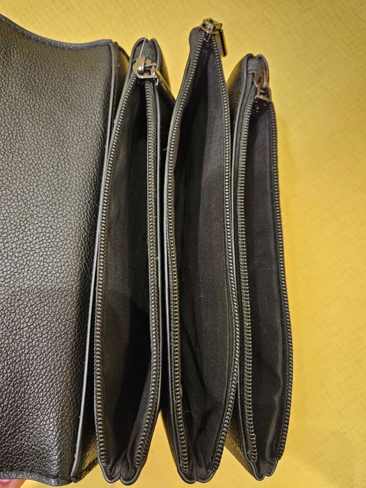 Дамска черна чанта