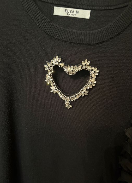 Черен елегантен пуловер