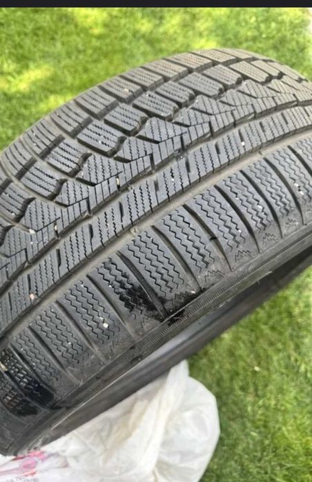 Anvelope / cauciucuri 235 50 17 de iarna