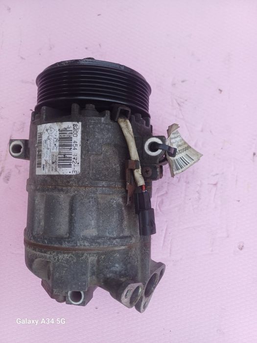 Compresor climă opel vivaro opel movano renault trafic master 2,0 diesel cod 8200 454 172--E  500 lei