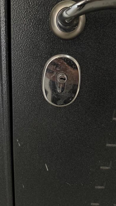 Замок очиш Вскрытие замков установка замков  Zamok ochish замок очиш у