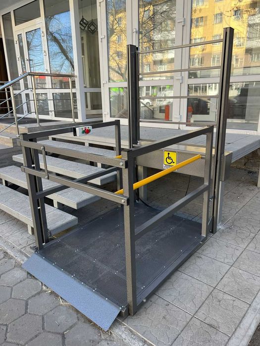 Вертикальные подъемники для инвалидов