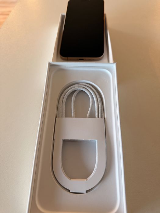 iPhone 16 PRO Max 256 GB Desert Titanium