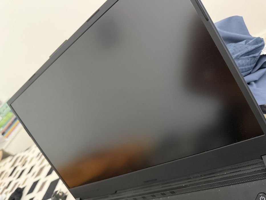 laptop Asus   Pentru piese