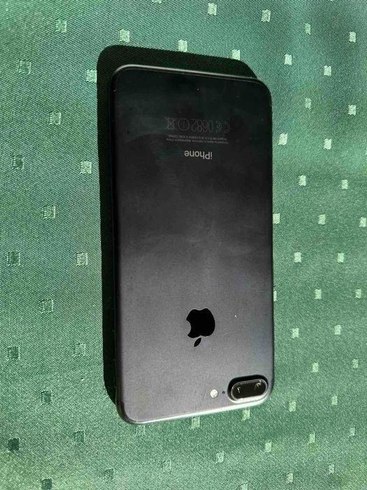iphone 7 plus черен
