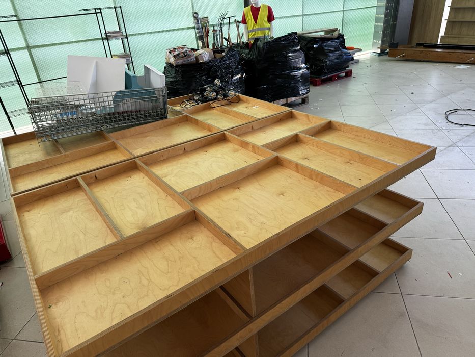 Masa prezentare magazin 210 x 120 x 92, concept special