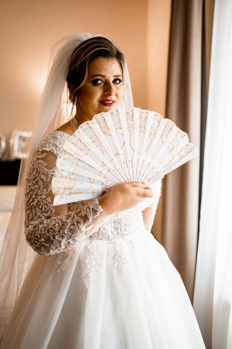 Vand rochie de mireasă , mai multe detalii in privat