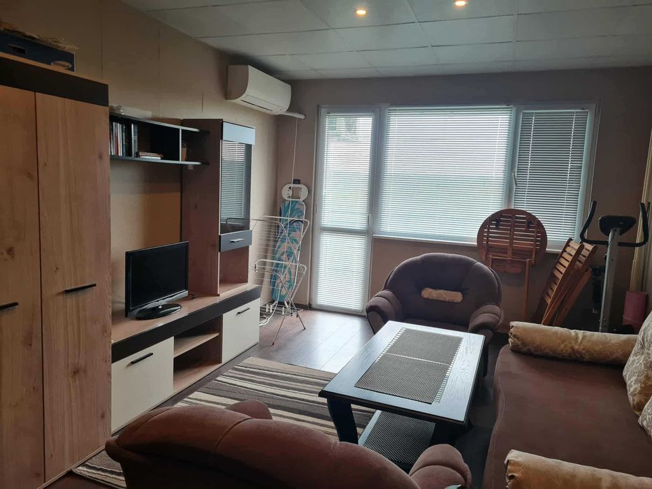 Продава се Двустаен апартамент в Плевен, Идеален център - 63 кв.м за 1508 €/кв.м - Снимка #3