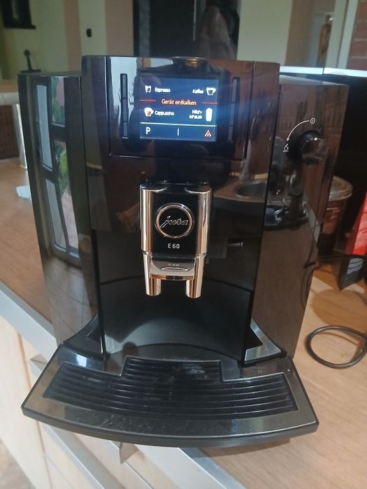 Aparat cafea Jura E 60