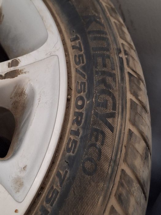 Продаю диски с шиной