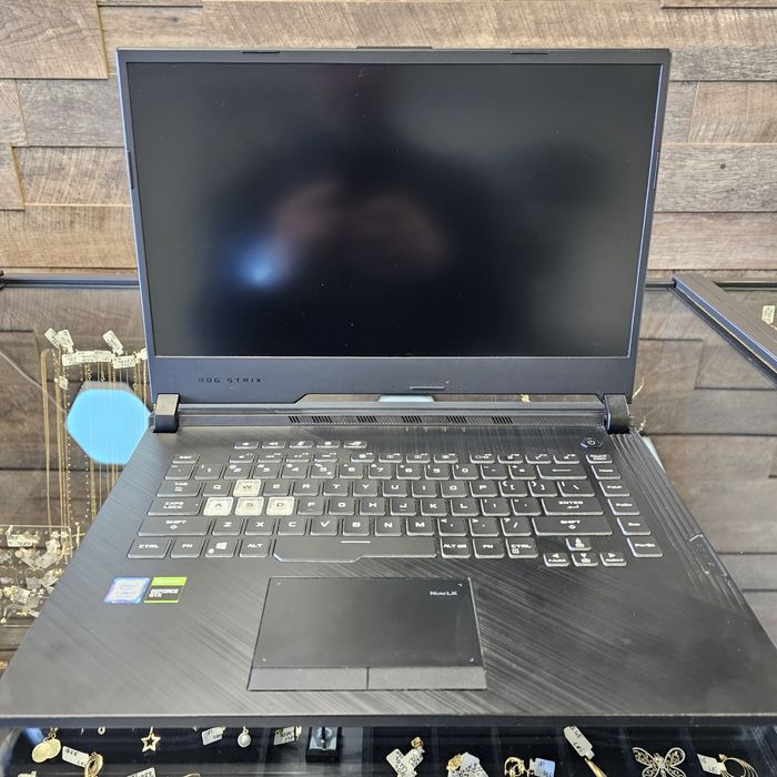 Amanet F28: Laptop Gaming Asus Rog Strix G531 pentru Jocuri(P)