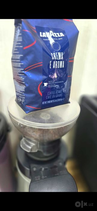 Кофе 1 кг LavAzza зерна Арабика