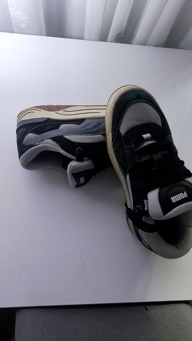 Adidași Puma 180