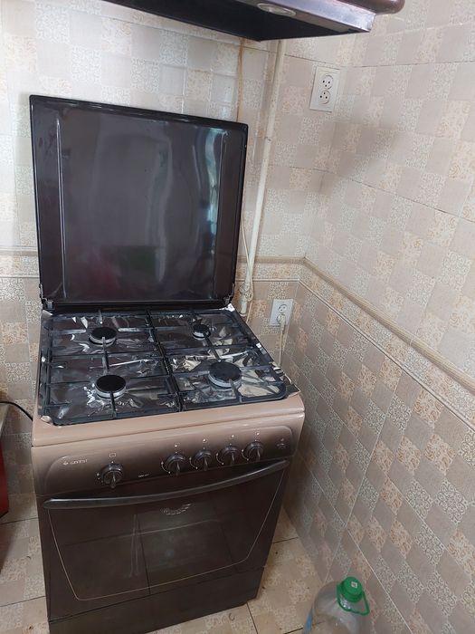 продаётся газовая плита