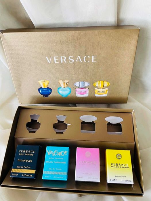 Оригинални опаковки Versace- подаръчен комплект мини парфюми