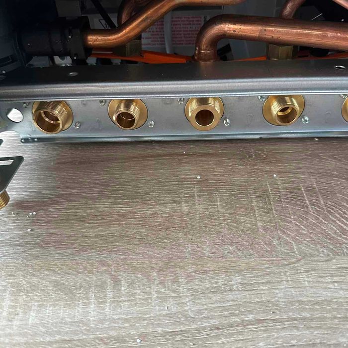 Нов двуконтурен газов котел Bosch Junkers Cerapur 24kW