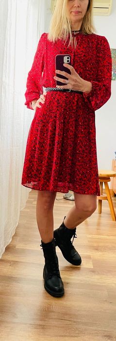 Rochie iBlues, nouă fără eticheta