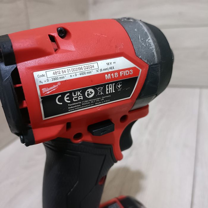 Filetanta cu impact pentru biti Milwaukee M18 FID 3