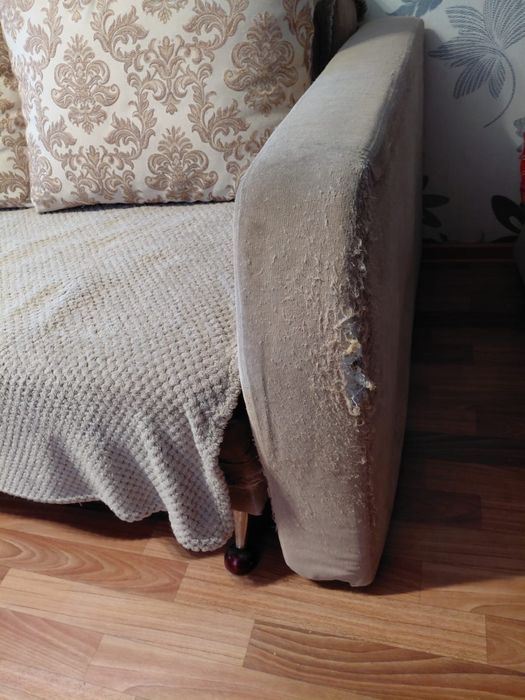 Продам диван 2.35м