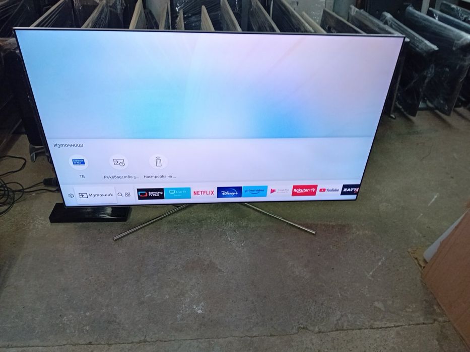 Телевизор Samsung Smart Qled 65 инча