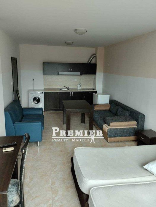 Продава се Двустаен апартамент в Поморие - 82 кв.м за 1011 €/кв.м - Снимка #12