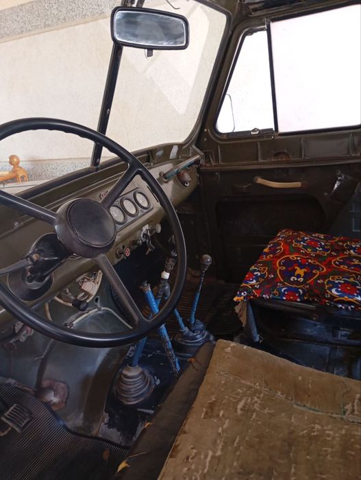 Madel UAZ 469 yili 1988