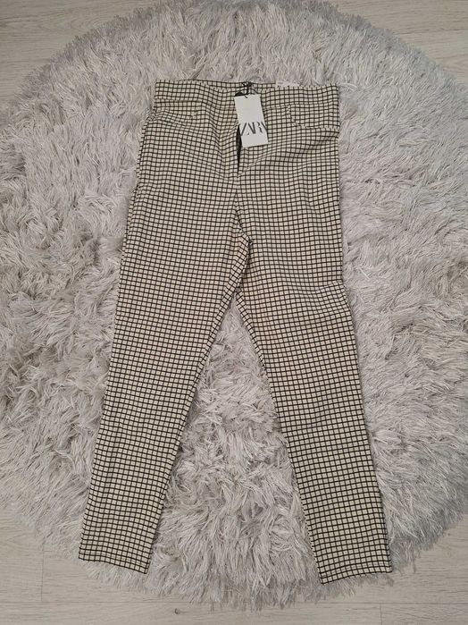 Pantaloni Zara de dama noi cu eticheta.Marimea XL.