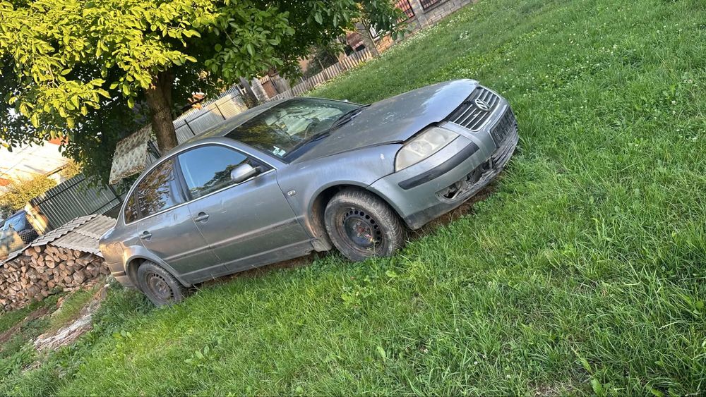 Volkswagen Passat .  PT piese