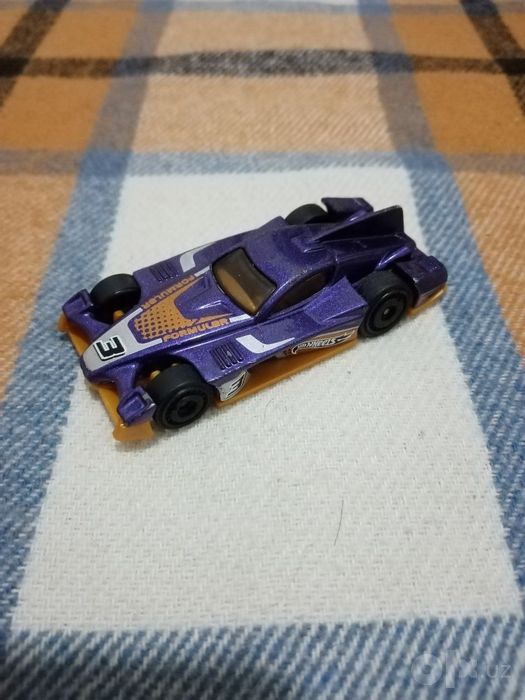 Коллекционная машинка Mattel Hot Wheels 2005 года, синий