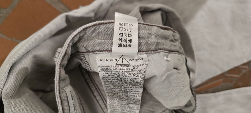 Продам модный штатскии штаны.