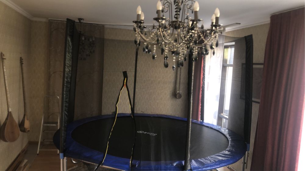 Продам батут 3,05