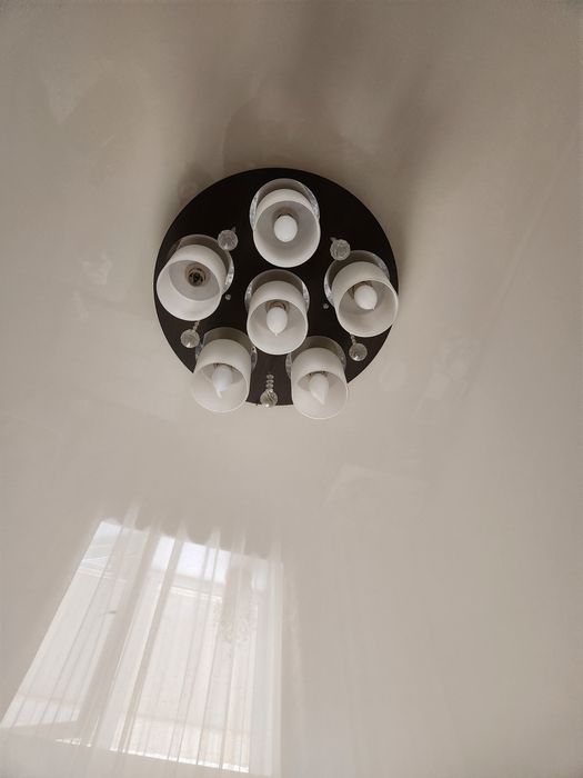 Люстра 6ти рожковая