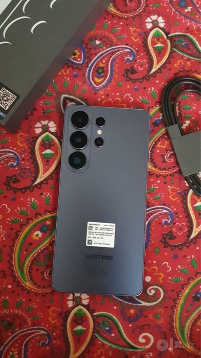 Samsung S26 Ultra, yangi karobka