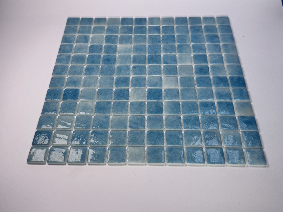 Кафель для бассейна майолика мозайка