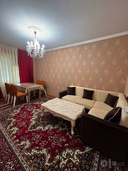 Гулобод,  4/2/4, балкон 2х6, 85м2