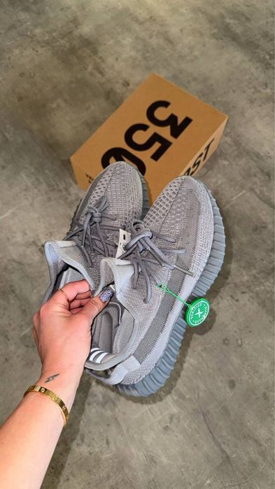 Adidas Yeezy Boost 350 V2 'ONYX'