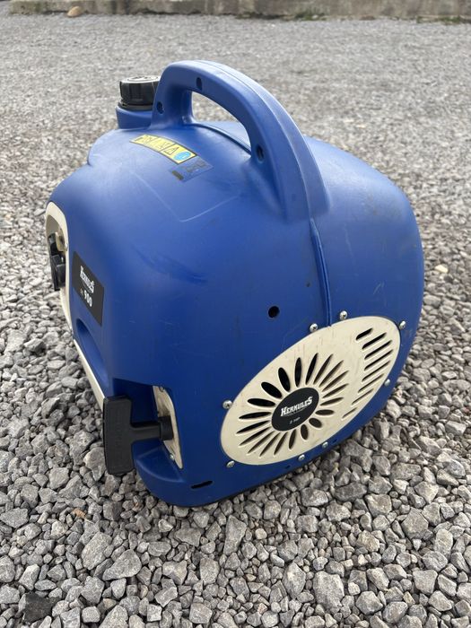 Продавам генератор