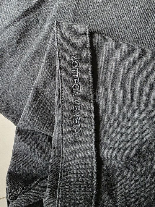 Тениска Bottega Veneta L – нова
Нова тениска Bottega Veneta, размер L