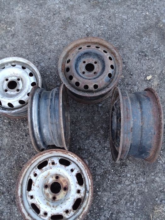 Продам диски на авто