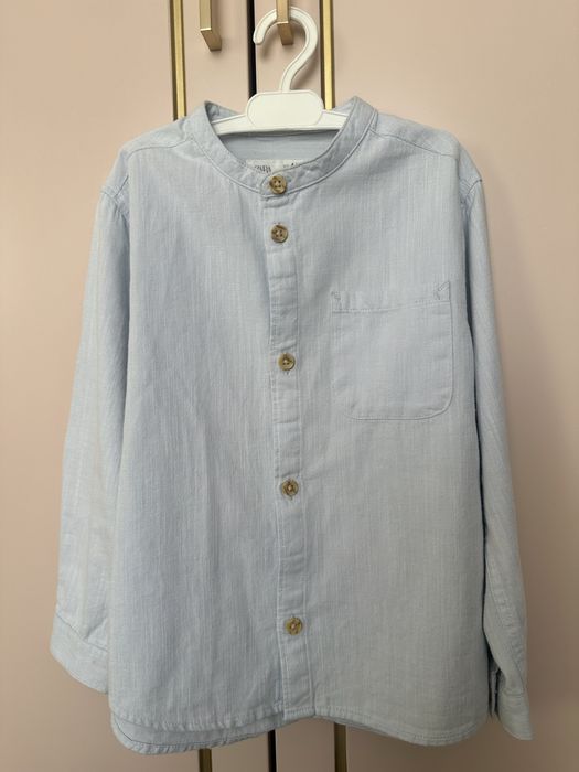 Рубашка на мальчика голубая 4-5 лет