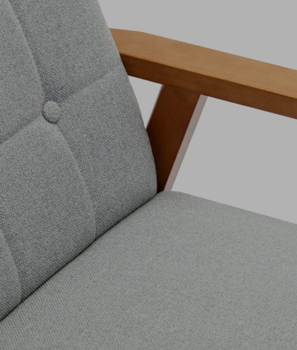 NOU Fotoliu gri cu brațe lemn