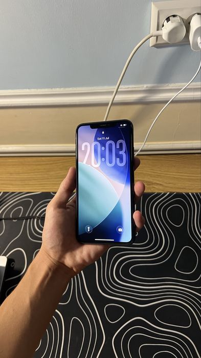iPhone 11 pro max 256