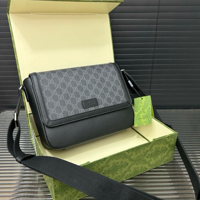 Барсетка GUCCI 4 цвета в наличии.