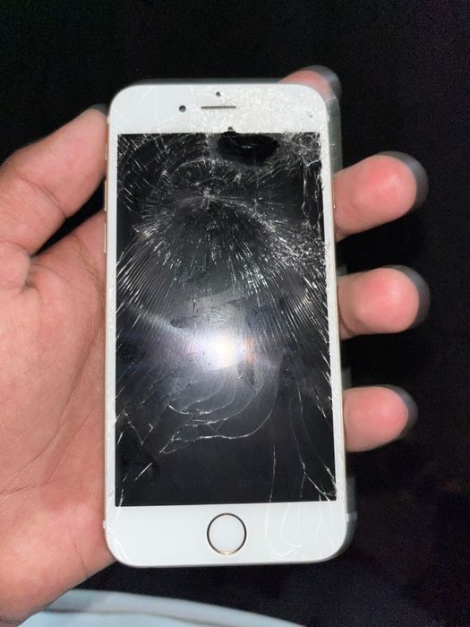 Айфон 6s сатылады