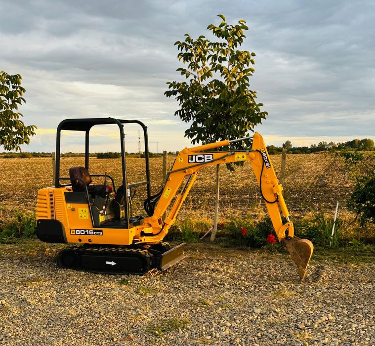 Miniexcavator JCB
