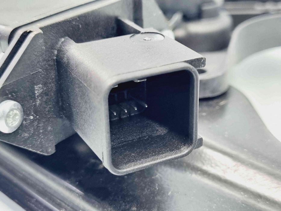 Macara electrica geam dreapta fata Opel Astra K Hatchback [Fabr 2015-2