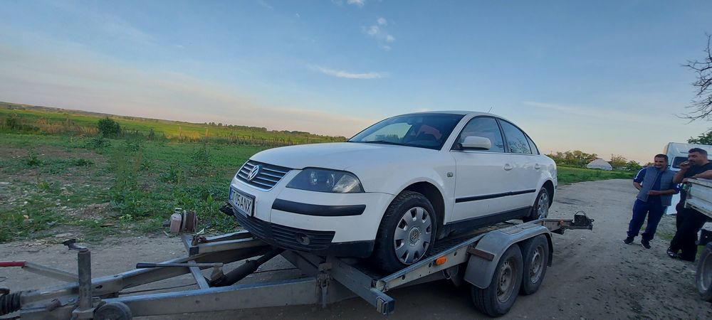 Tractări auto nonstop  și închiriere platforma auto